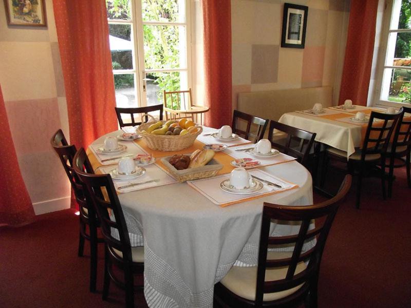Cit'Hotel Avallon Vauban Экстерьер фото