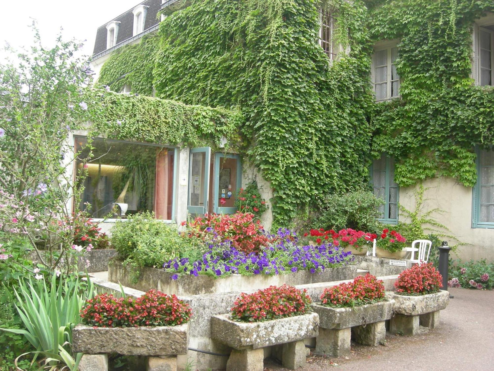 Cit'Hotel Avallon Vauban Экстерьер фото